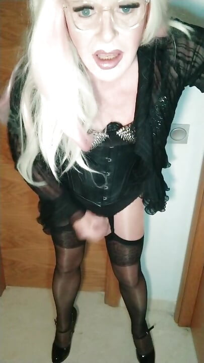 Blonder latex-transvesthemd