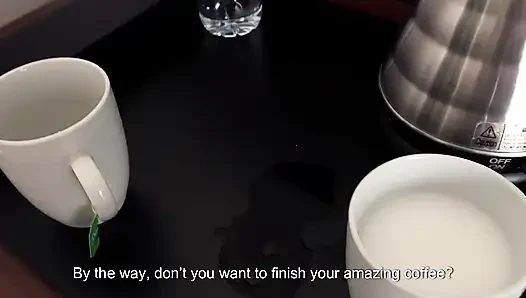 Gecikmeli bir uçuş sonrası üvey oğul ve üvey anne otel odasında