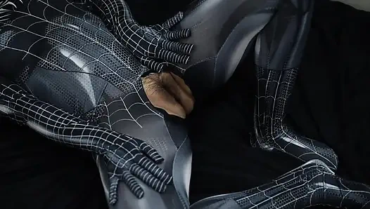 Spider-Man's Cosplayer wird ein bösewicht sein, und seine muschi ist wirklich nass, Bokep Indo viral
