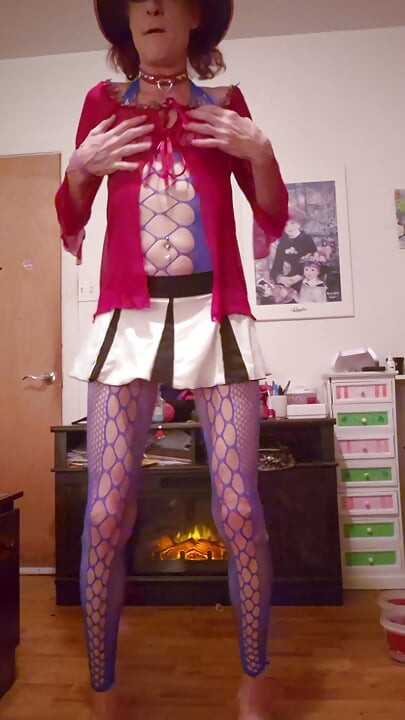 อืมมมมม... กูต้องการความรักและเย็ดที่แย่