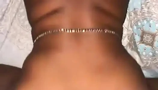 Aku meniduri putri sahabatku