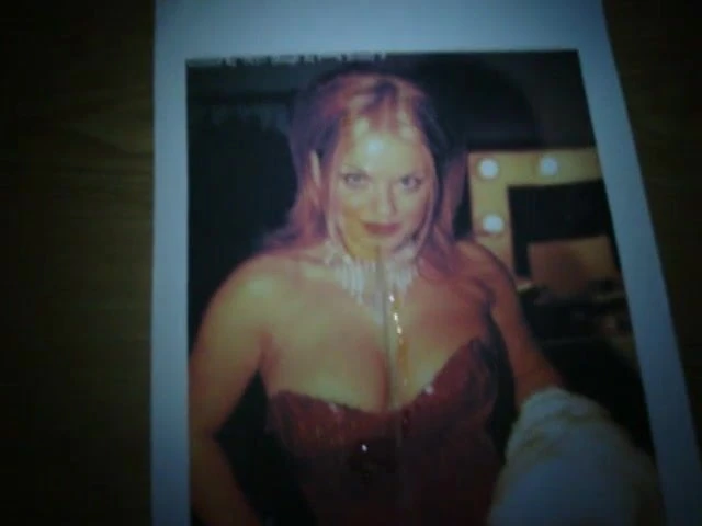 geri halliwell에 사정