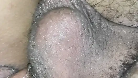 Casal com tesão fazendo sexo selvagem