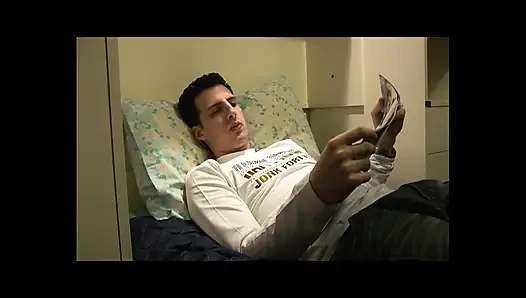 Wanita cantik kacau keras dari belakang