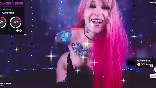 С моей готической эротической вечеринки!