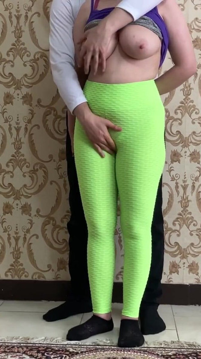 Zadivljujući trenutak iz filma "Masirao sam seksi iransku milf perzijanku"