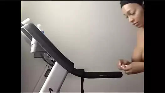 Freaky naked Treadmill Fun