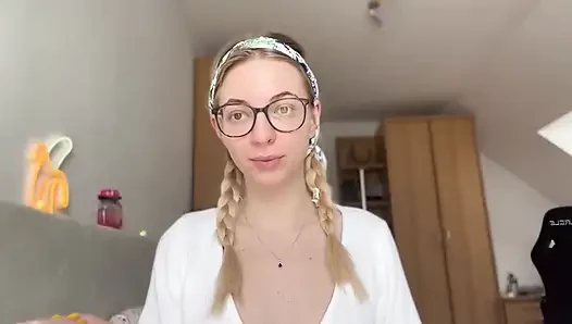 Kadın led ilişkisinde olmanın artıları ve eksileri (her iki cinsiyet için)