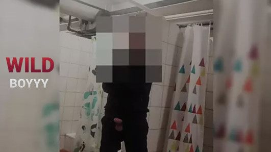 Security Guard wank in shower work