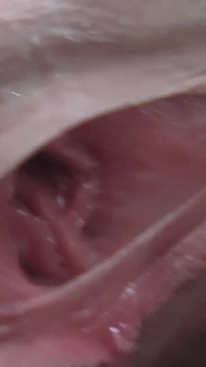 Unforgettable moment from "Milf zeigt Ihre Muschi und hat freude am dildo"
