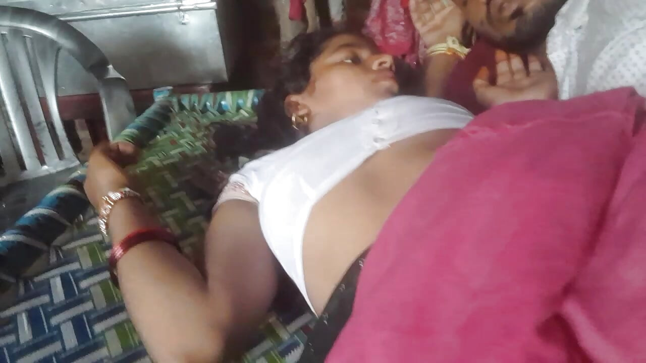 Indian Stepsister and stepbrother sex roommate fucks me hard in missionary then pull my hair while