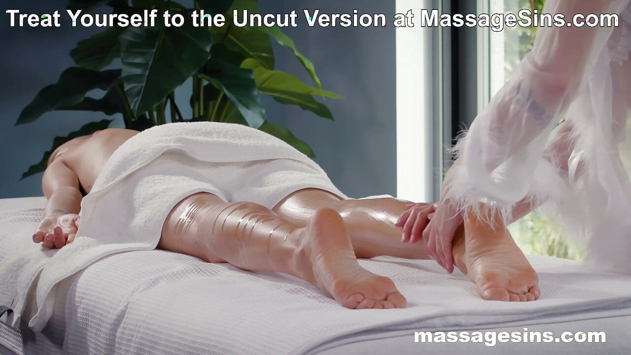 Tiffany Tatum rubs me in All the right Places at MassageSins