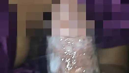 Istri nyepong kontol suami