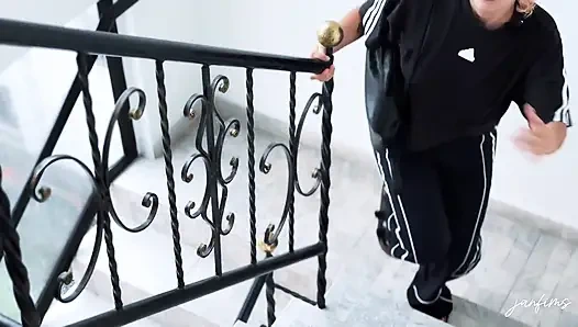 REAL ORGASM!! Delicious Scissors With My Roommate