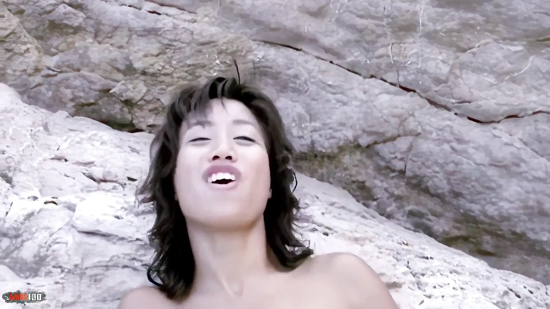 Nicole Taylor - tits,teen