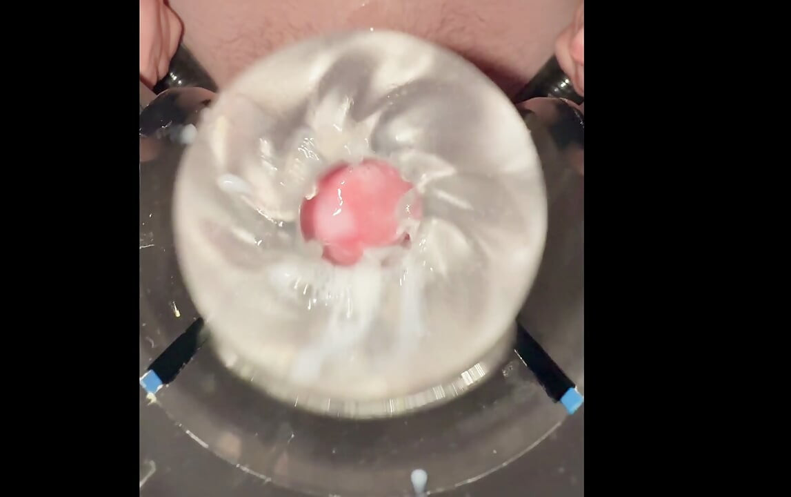 Twink utilise le Lenten Canon King Pro pour la première fois