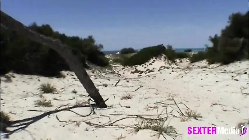 Mallorca Pissy Beach Bitch