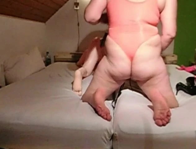 Sissy crossdresser peder poniženje na veb kameri 1