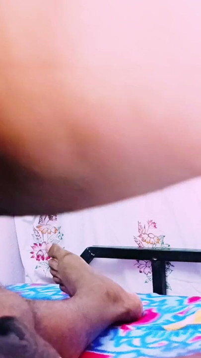 Beautiful housewife pussy licking telugu dirty talks. | Clip 1
