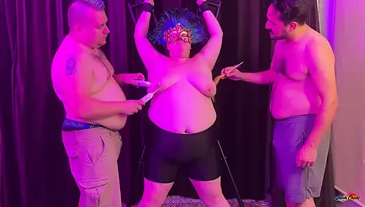 Cassie Page Keeps Cumming