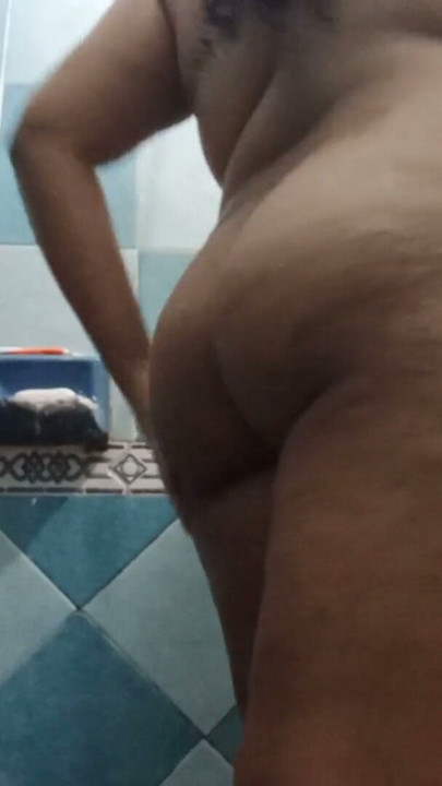Pregnant Chubby Wife Taking A Shower | Clip 2