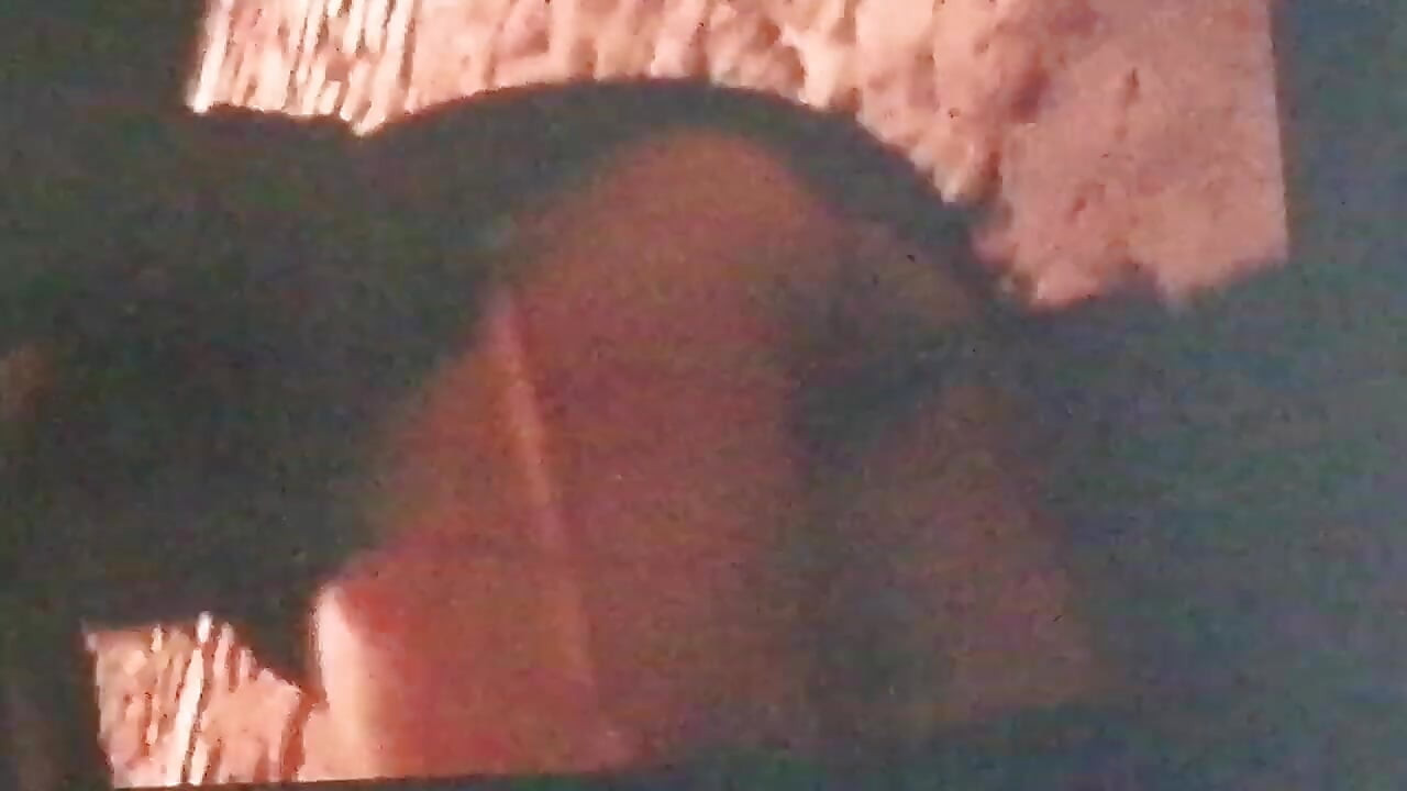 บนท้องถนนตอนกลางคืน