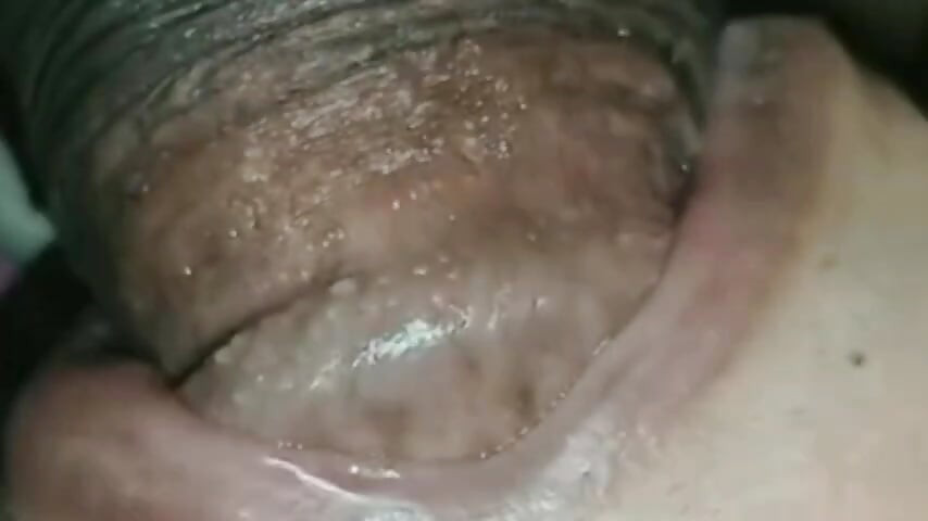 الأم الألمانية القذرة تينا اللعنة من قبل الديك ضخمة بي بي سي والحلق العميق