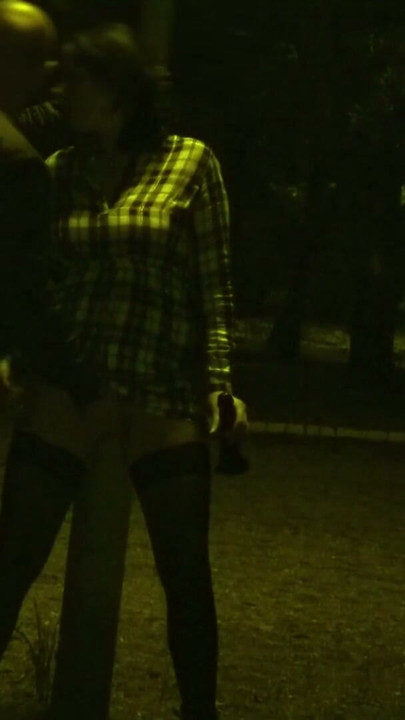Kinky Couple Masturbates Together in a public park | Clip 2