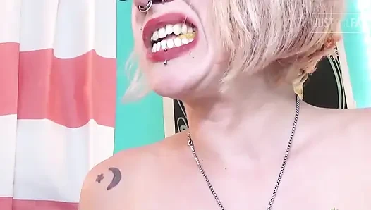 Funyun Chomp