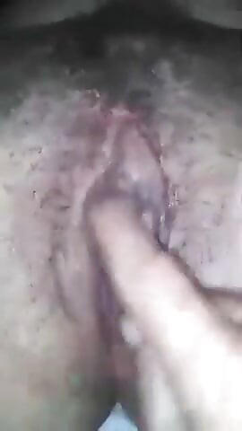 Gosto doce de buceta.