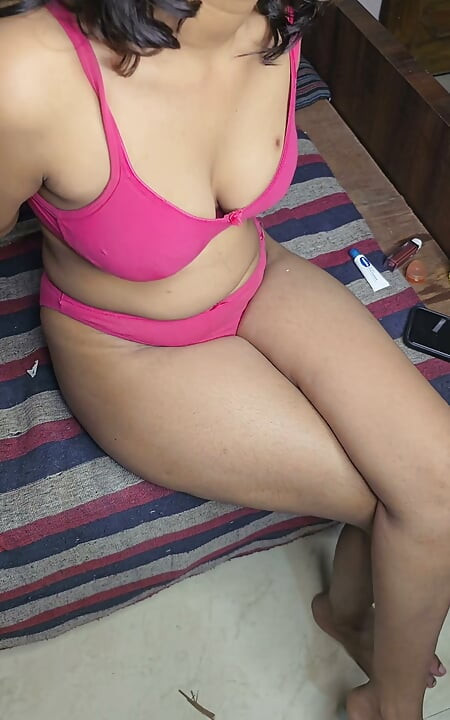 Desi ladki ki chudai jija ne sali ko room me le jakar choda full chudai video