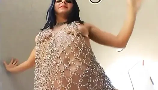 Dua kontol besar pada gadis seksi