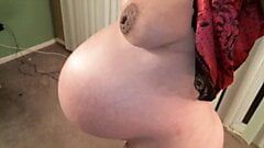 9 month pregnant horny girl playing with her dildo