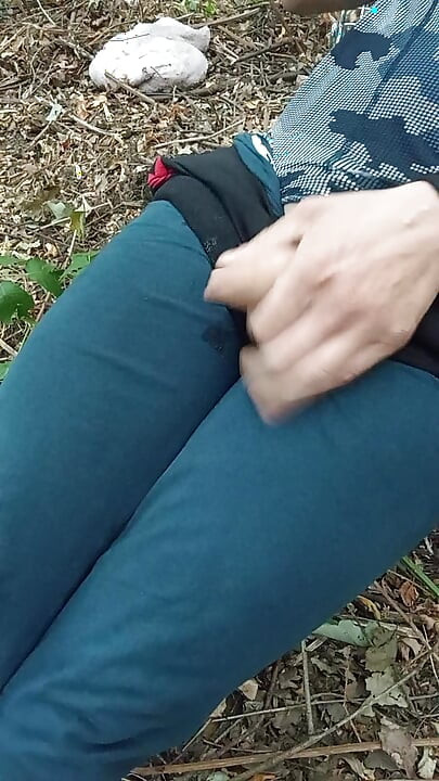 Wild jerking off at the edge of the forest, screaming with lust