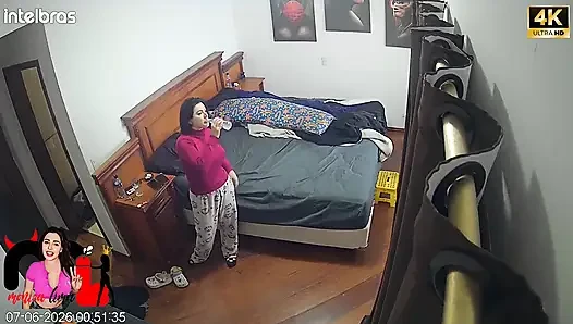 The Ifood Delivery Man Filled My Ass with Cum and the Cuckold Cleaned Everything!