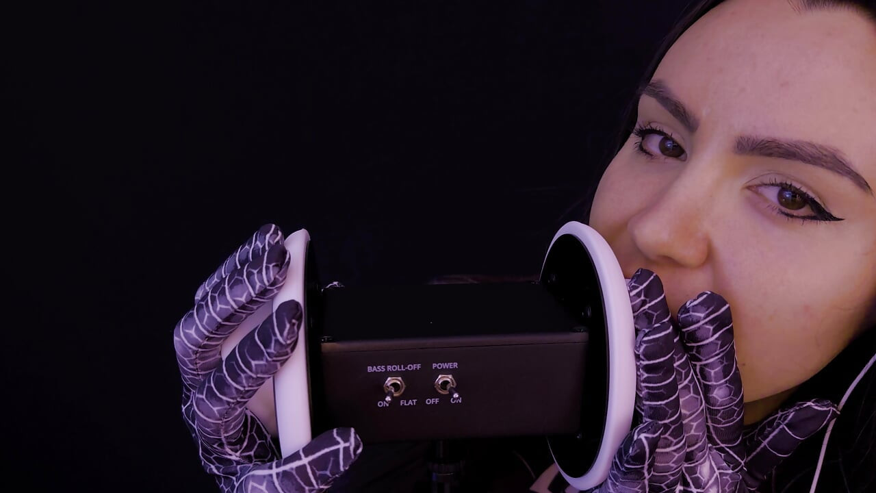 ASMR گوش خوار، لیسیدن دختر عنکبوتی، کاسپلی