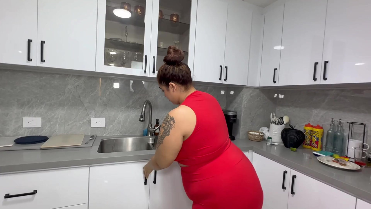 Devil, I Can't Get Out of This Cabinet, Help Me Stepson
