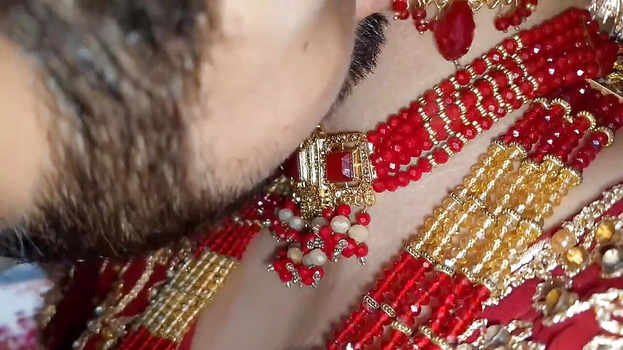 Suhagraat Ka Din, Maine aapni Wife ko Bahut Choda