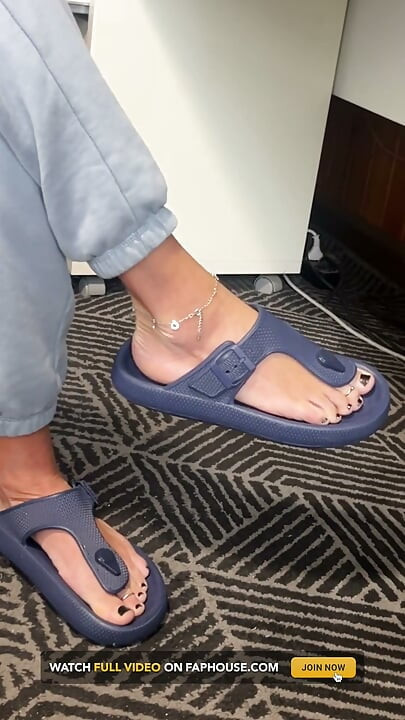 For Lovers of Beautiful Feet
