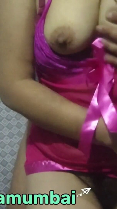 Sexy Bhabhi Ki Chudai Desi Bhabhi Ki Hot Chudai Chut Mein Finger Dal Kar Choda 2025 | Clip 1
