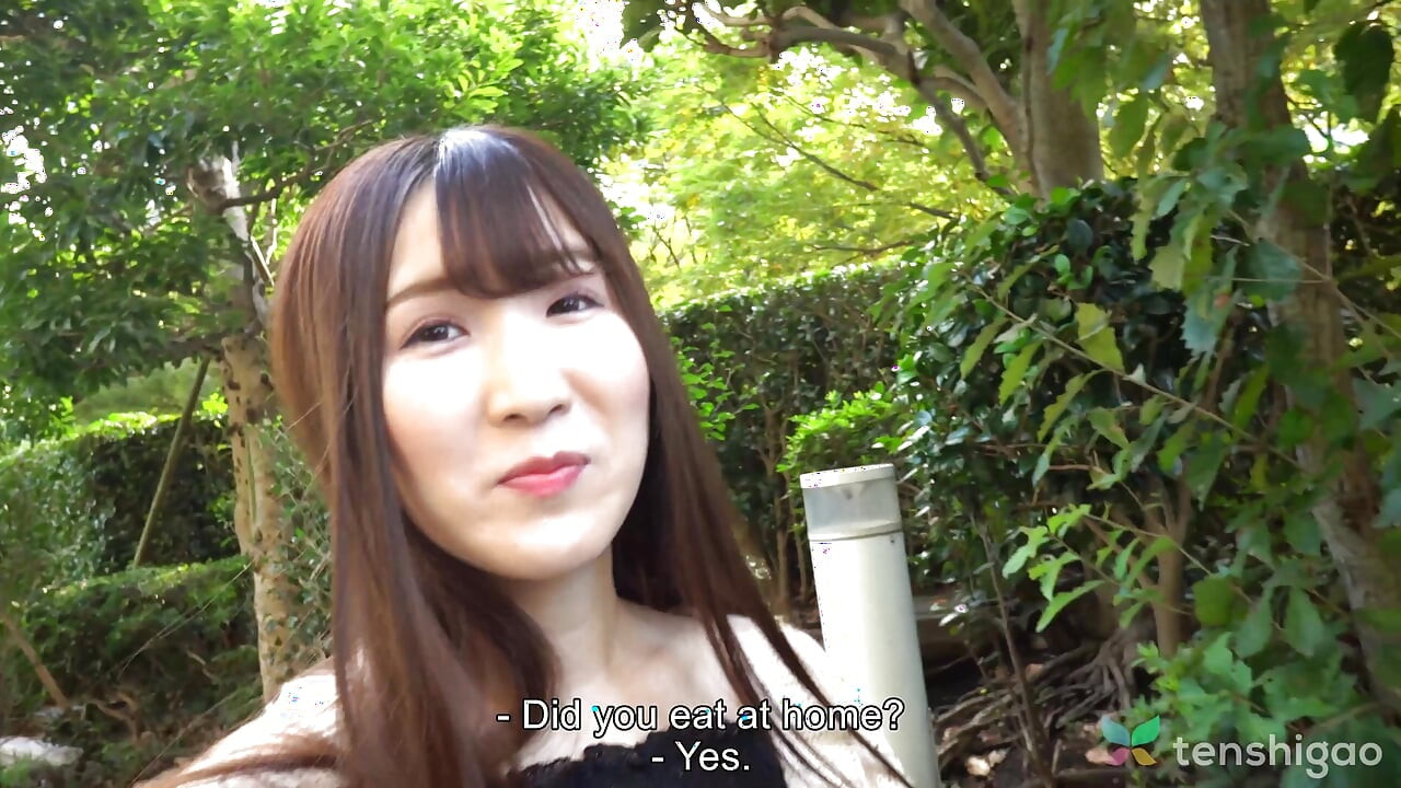 Manami Morisita Comes to Our Love Hotel to Enjoy an Afternoon of Oral Sex