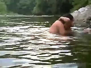 Jangal mein mangal karte hue