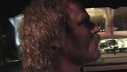 Versaute Taxifahrt: Heiße Action im Cab