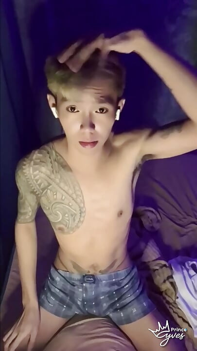 Filipino Inked Horny Twink Teasing and Masturbating Until He Cums