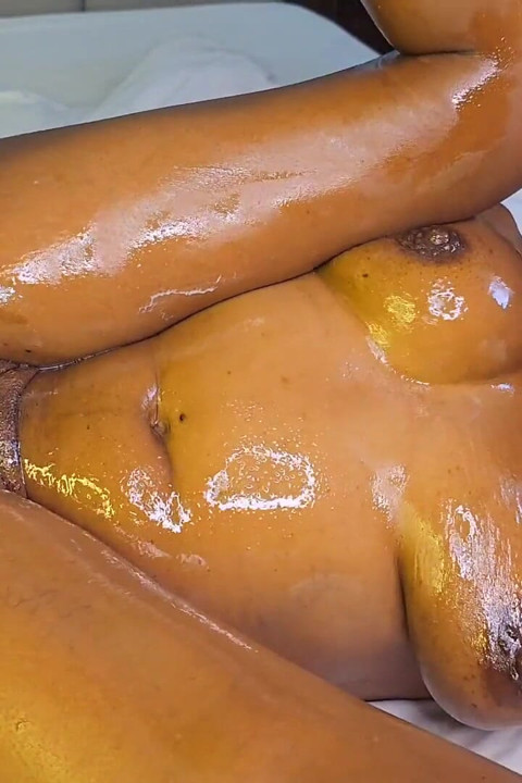 African Queen Piped Hard by a Monster Cock GILF Cougar