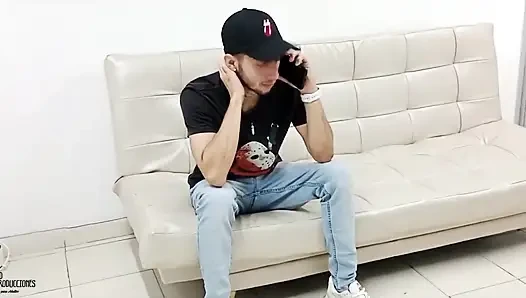 Üvey erkek kardeş amımı sikmeni ve dölle doldurmanı istiyorum tam hikaye