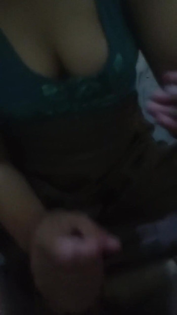 Trenutak koji morate vidjeti iz "Pozivanje nove sobarice dok je žena odsutna"