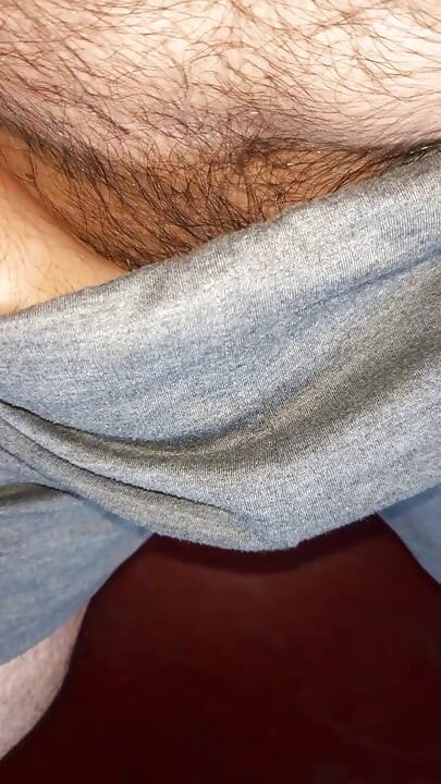 Azijski muškarac masturbira