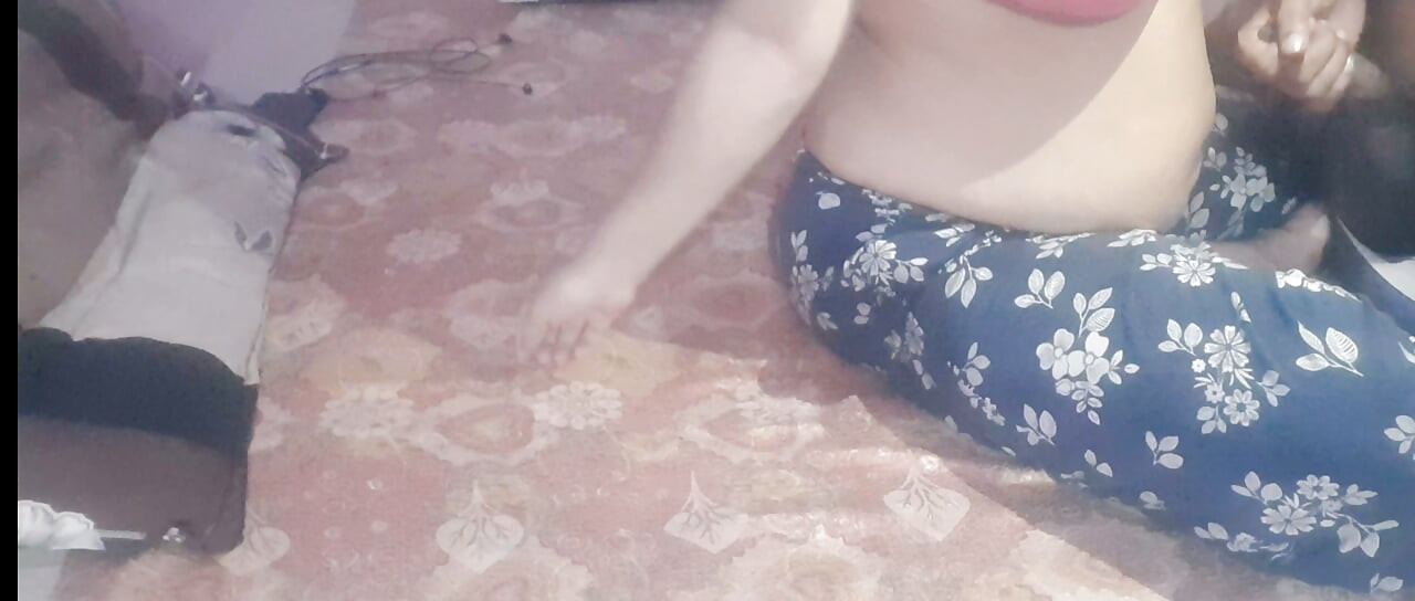 Heiße indische Desi Bhabhi Devar Sex in Hardcore-Style Video