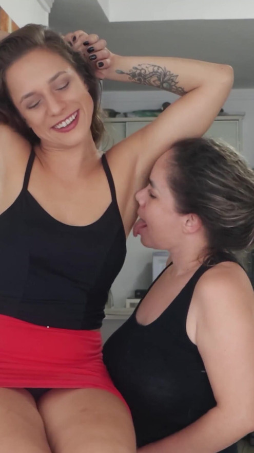 Submissive Girl Worshiping, Smelling and Licking My Armpits!